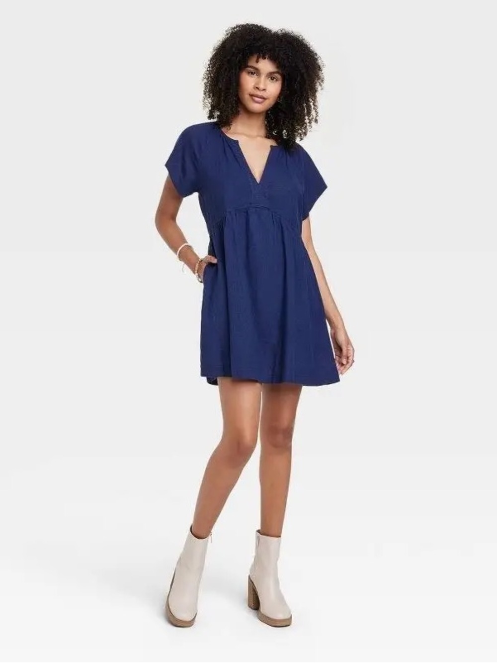 Universal Thread Navy Blue Short-Sleeve V-Neck Tunic
